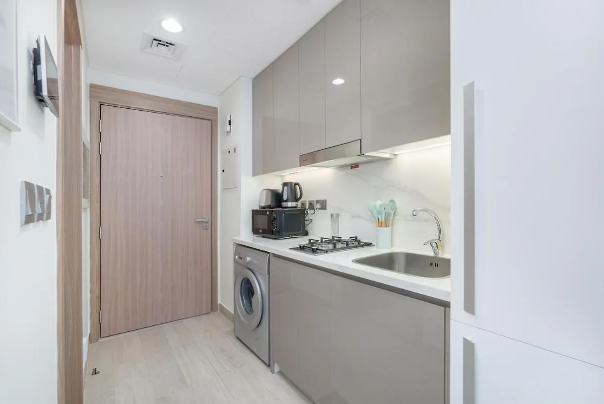 Cozy & Stylish Studio For 4 In Meydan Dubai